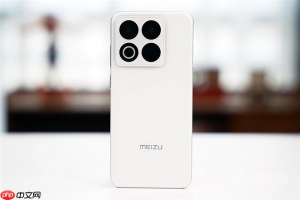 魅族22上手：3000元档小屏手机的最优解 找不到短板