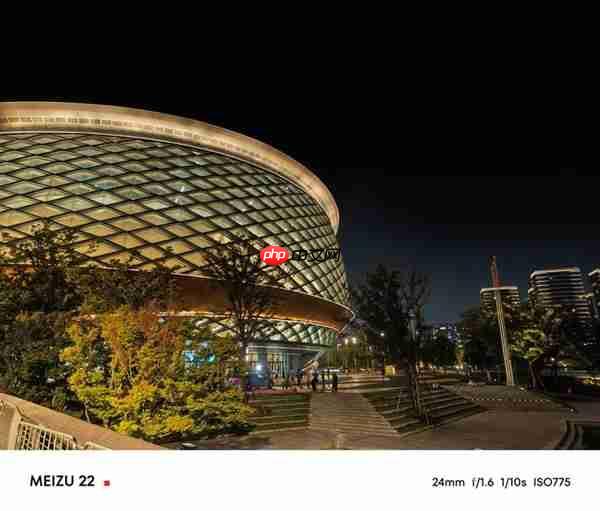 魅族22上手：3000元档小屏手机的最优解 找不到短板